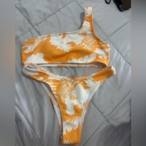 SHEIN Orange and White Floral Bikini